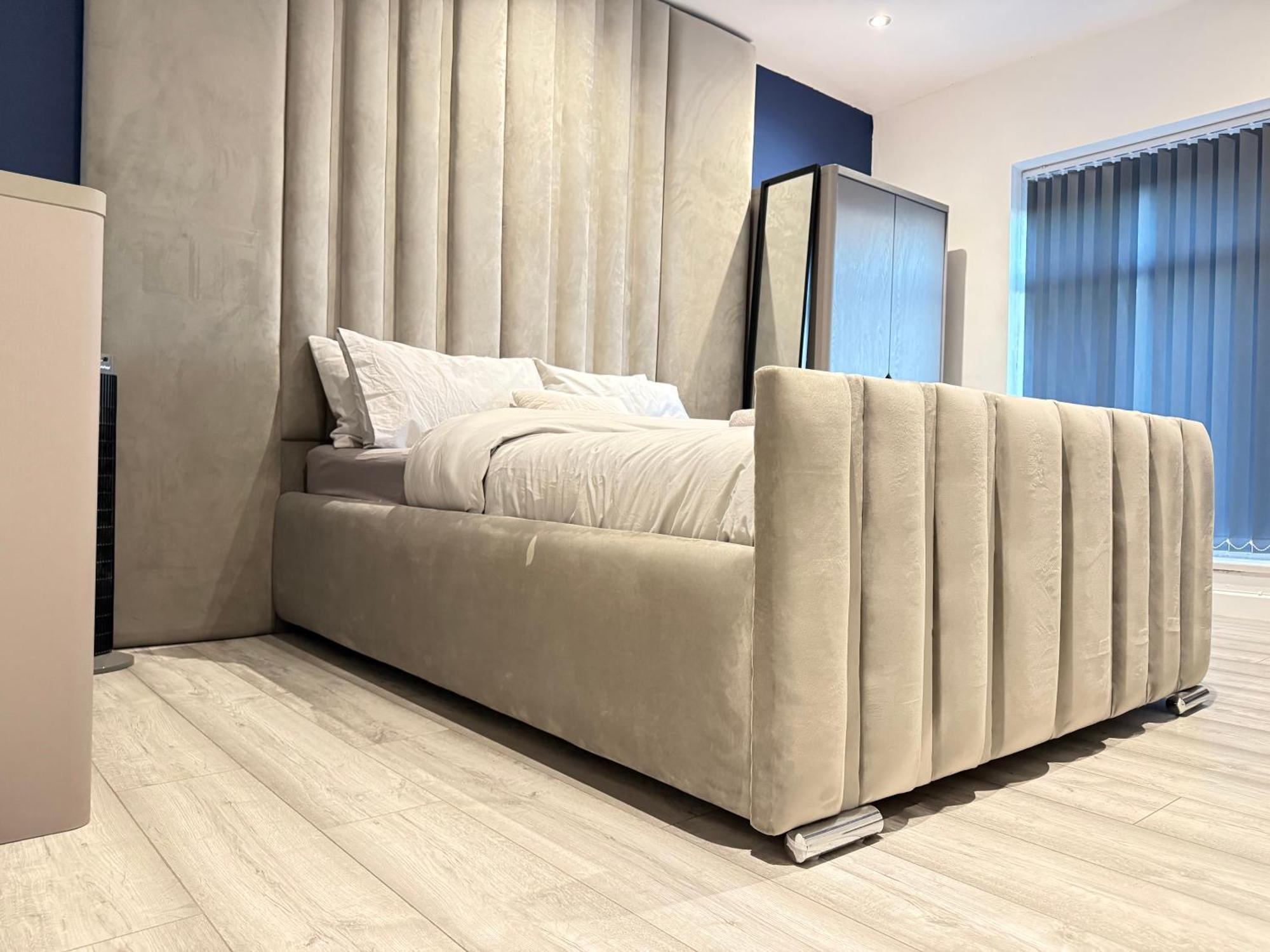 5 Bed Town House Within City Centre And Sleeps Up To 11 With Sky And Netflix Birmingham Exterior foto