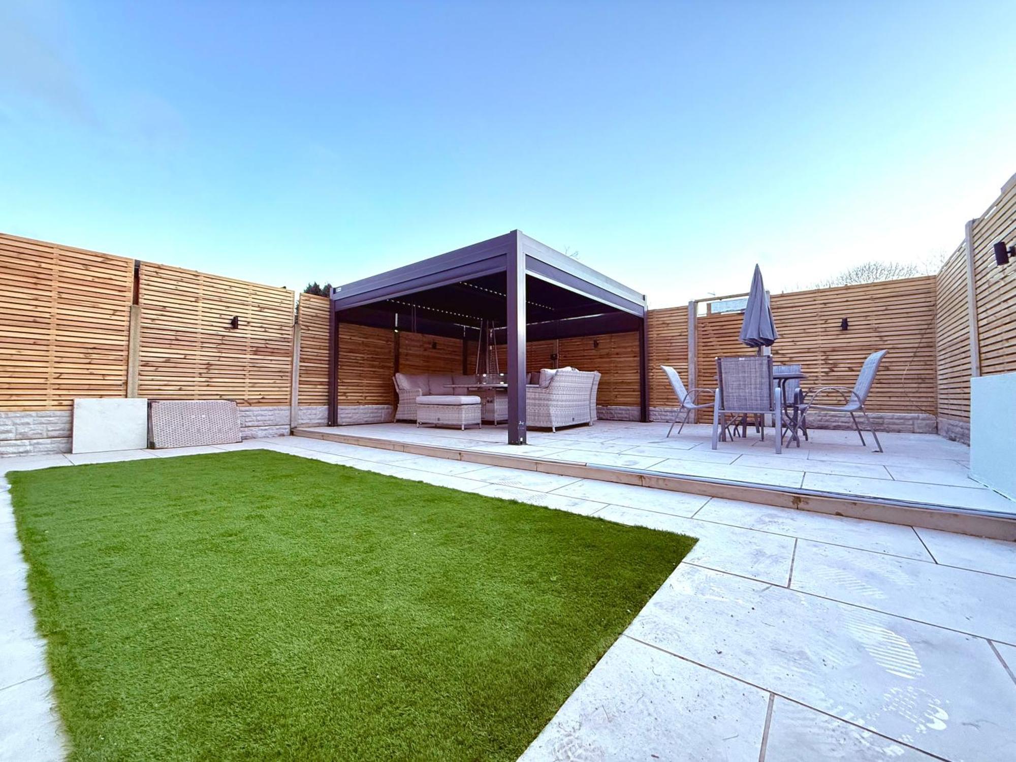 5 Bed Town House Within City Centre And Sleeps Up To 11 With Sky And Netflix Birmingham Exterior foto